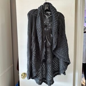 Cotton by AutumnCashmere gray cardigan.